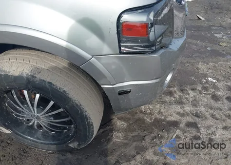 2008 Ford Expedition Limited z USA, uszkodzony, nr VIN 1FMFU20548LA74517